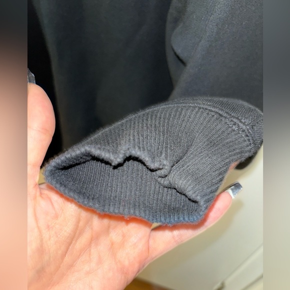 Oversized Black Aerie Sweater - Picture 4 of 6